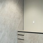 113 TAJ04046 ｶｳﾝﾀｰ収納_ToLoLo