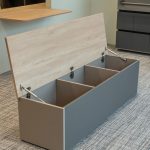 057 TAJ04004 ﾍﾞﾝﾁ_ToLoLo