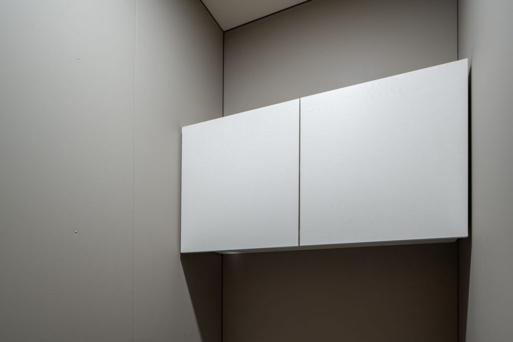 129 TAJ03896 吊戸棚_ToLoLo